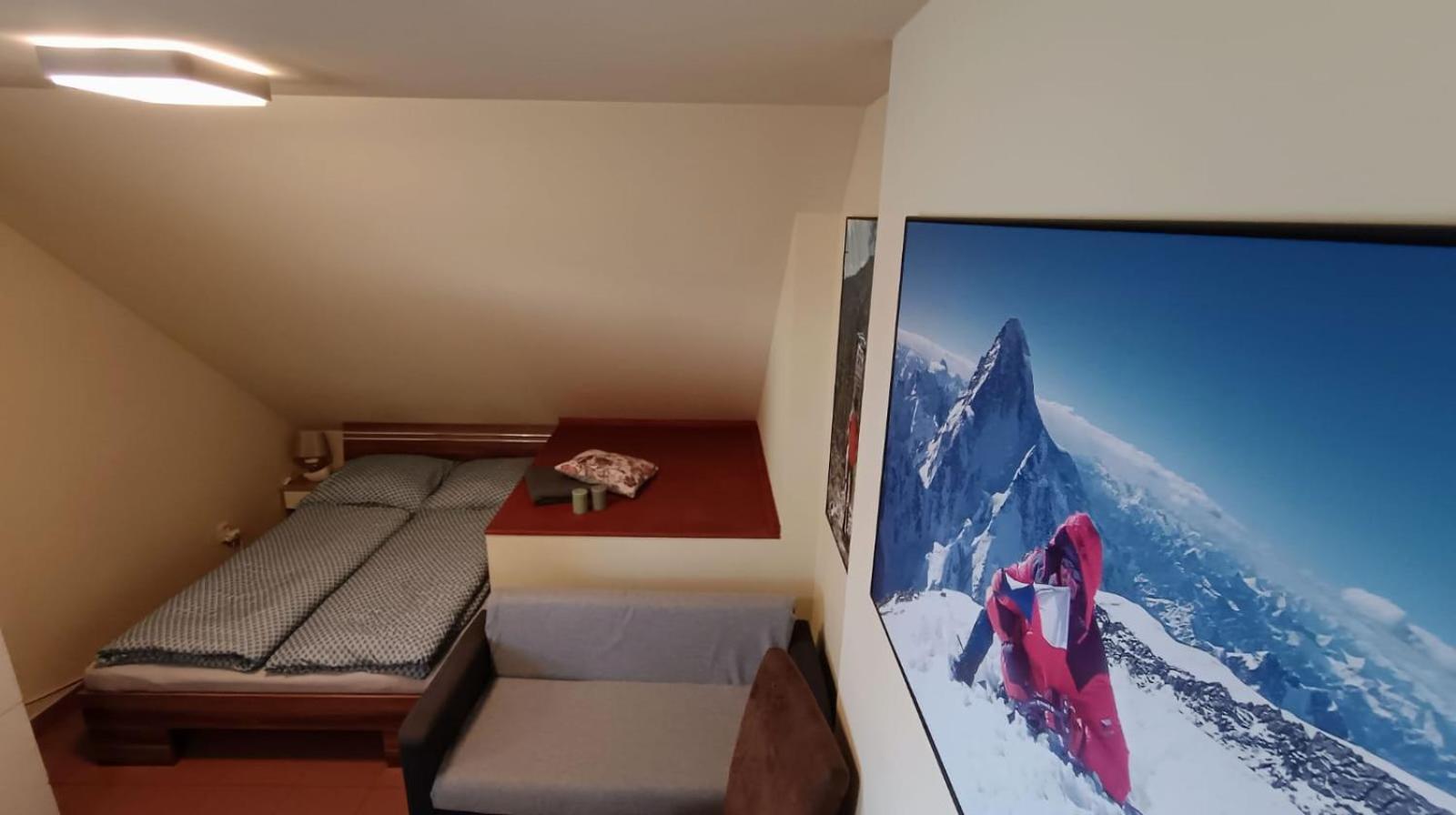 Guest House Sherpa Moravská Třebová Bagian luar foto
